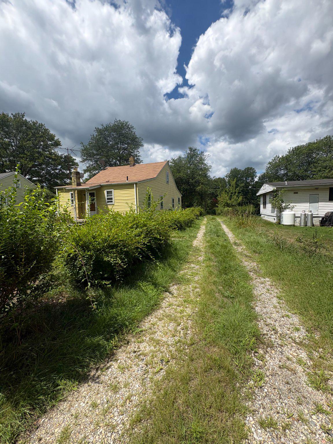 2512 ROBERT S CRAIN HIGHWAY
