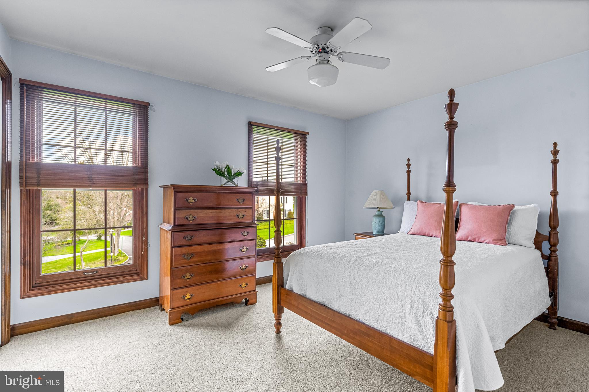 RADNOR CHASE - Residential