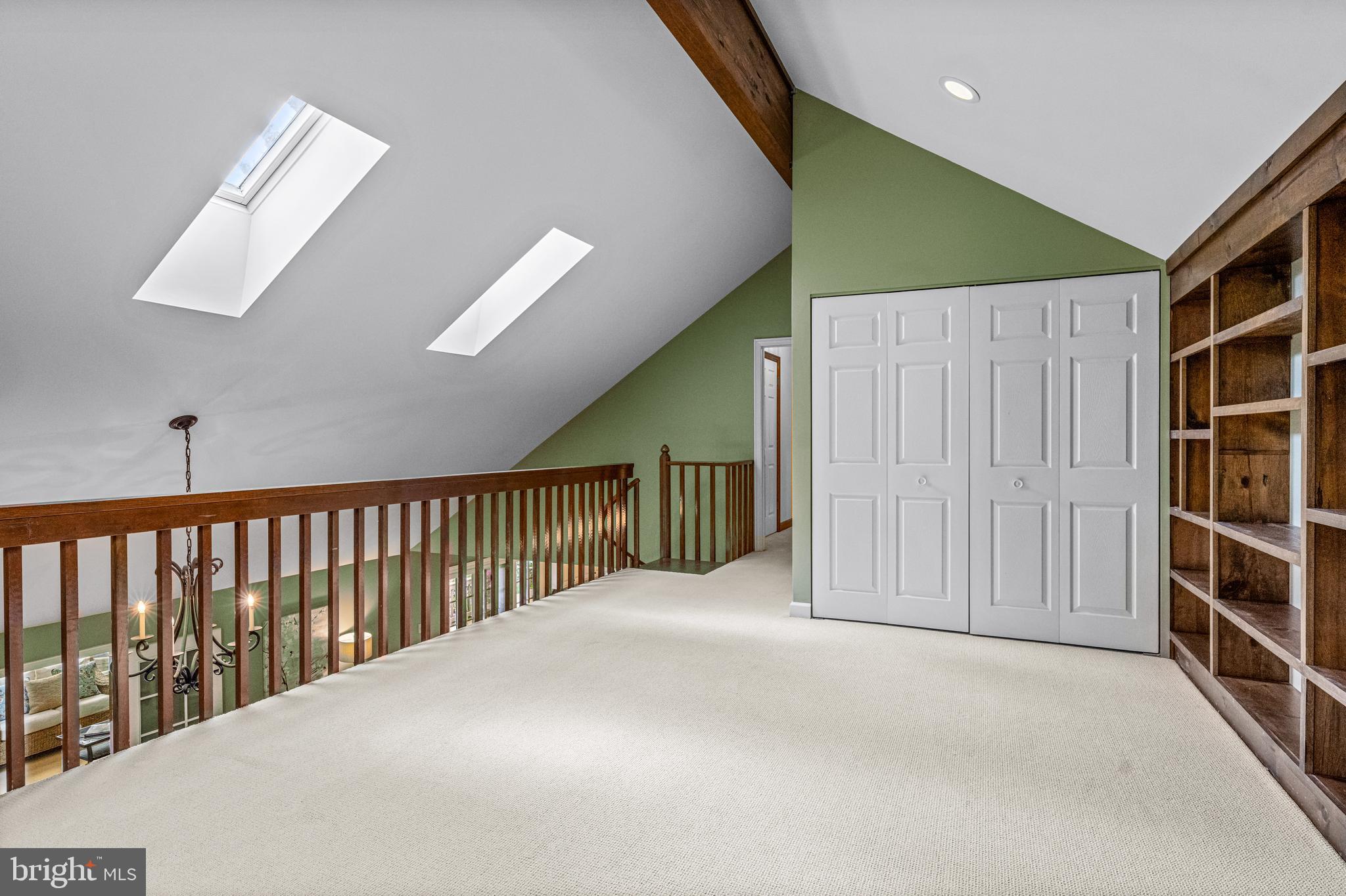 RADNOR CHASE - Residential