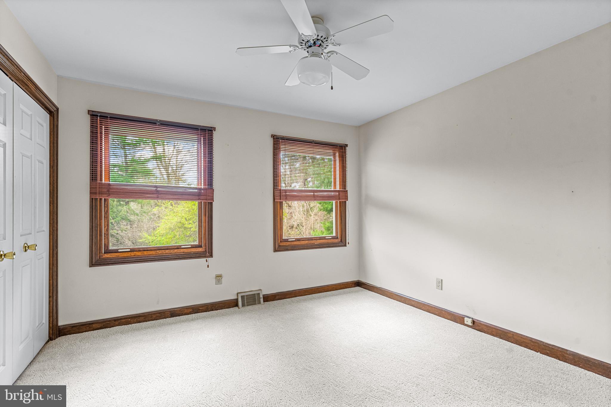 RADNOR CHASE - Residential