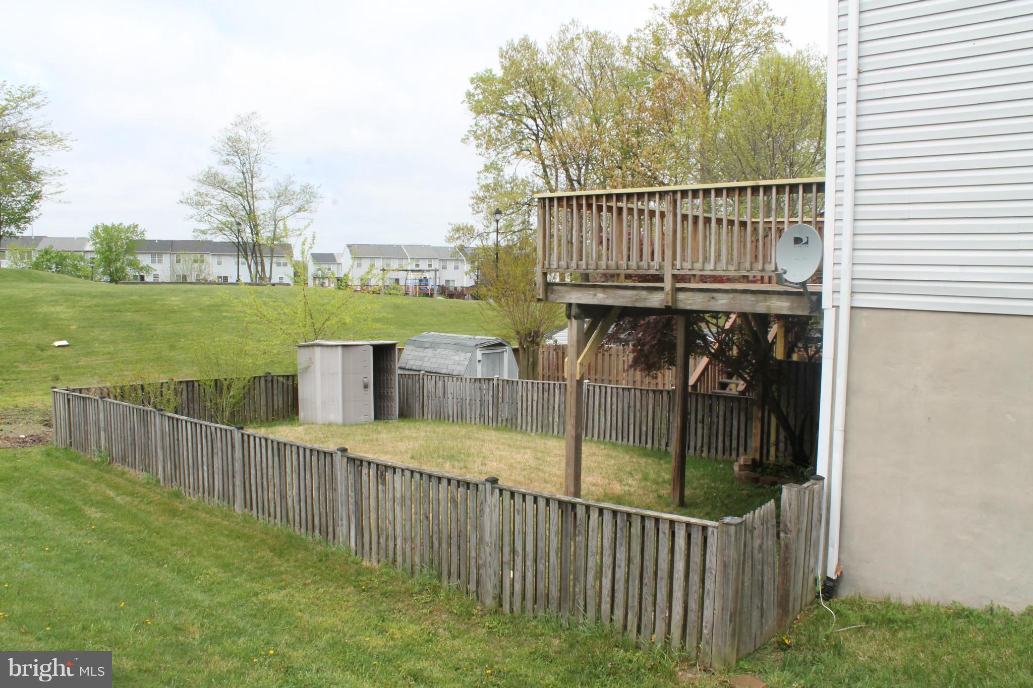 WOODBRIDGE CENTER - Residential