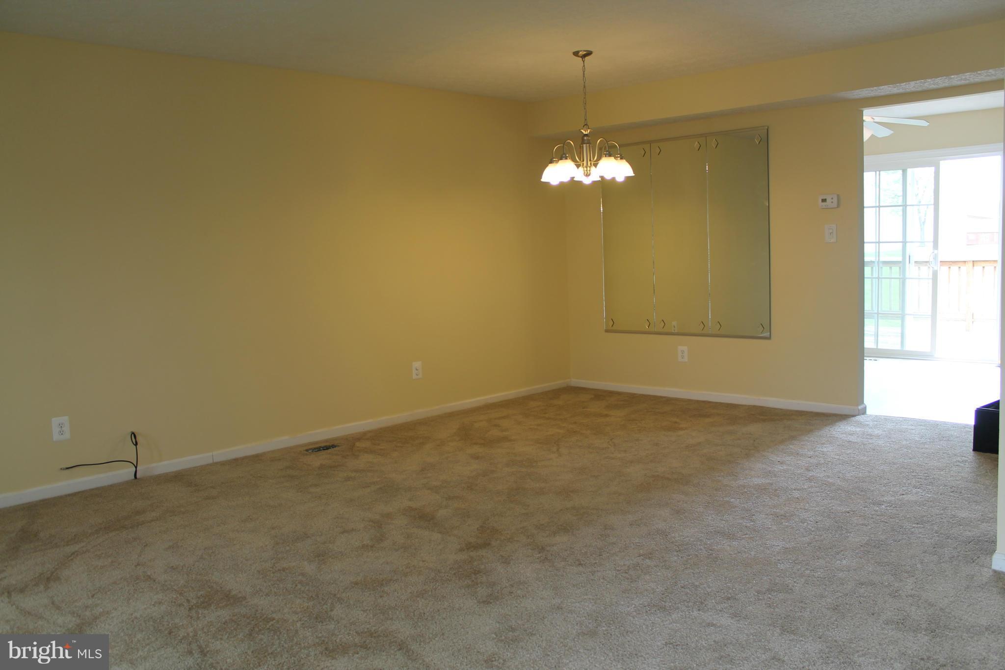 WOODBRIDGE CENTER - Residential