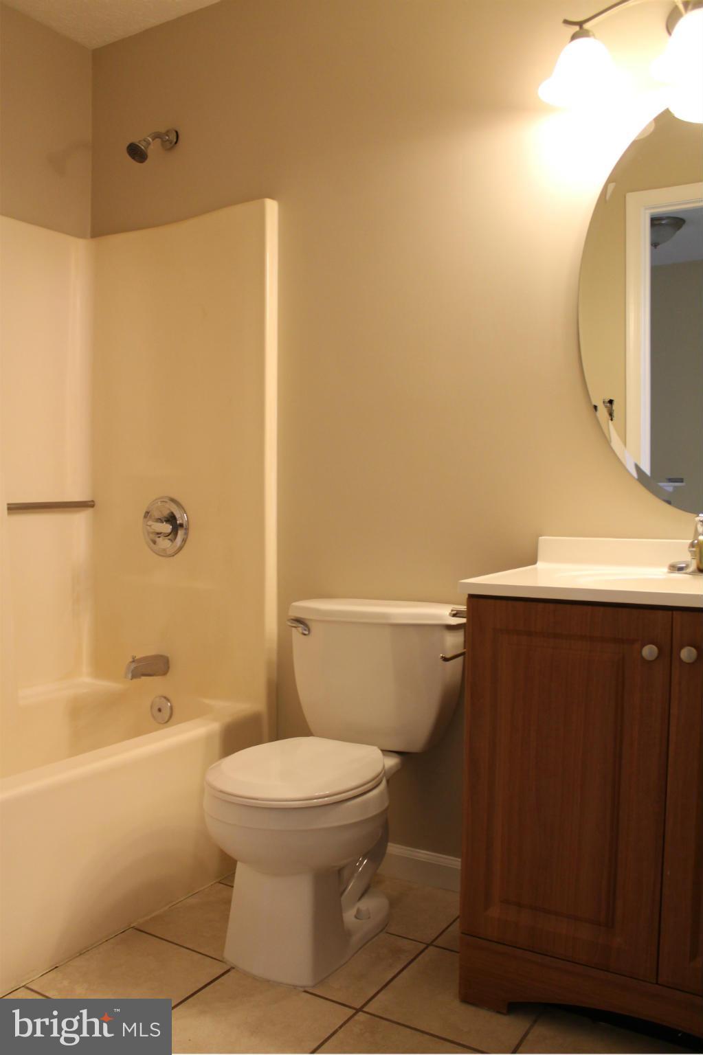 WOODBRIDGE CENTER - Residential