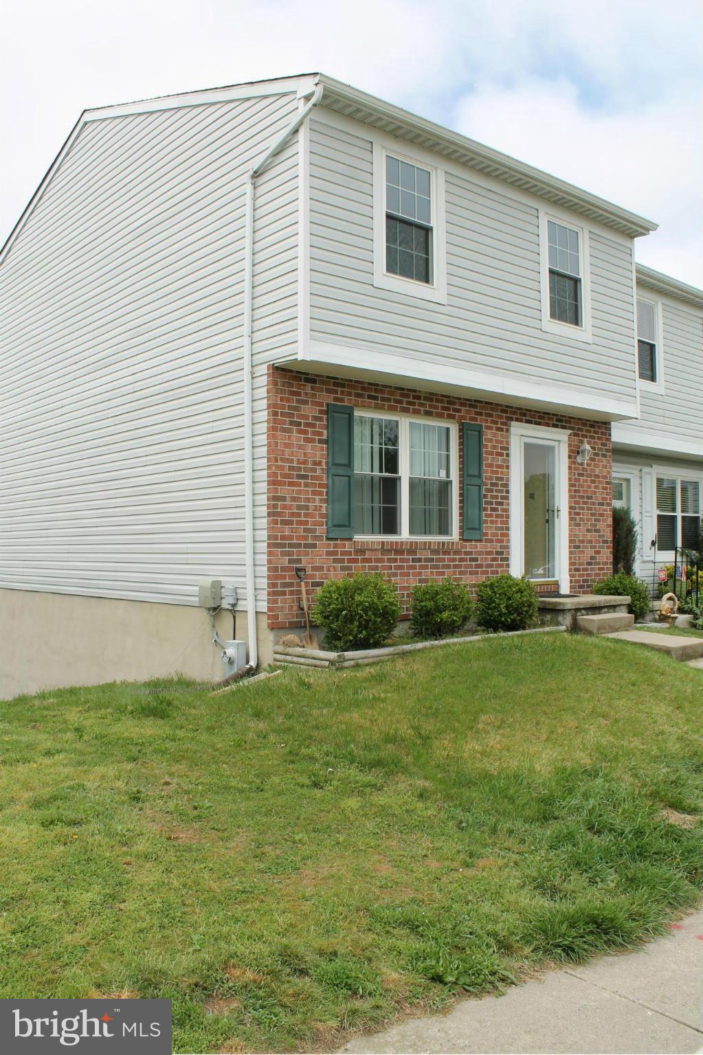 WOODBRIDGE CENTER - Residential