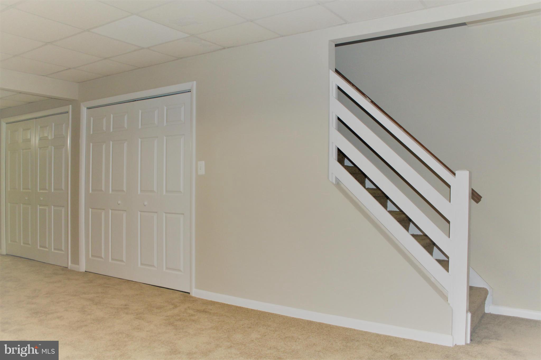 WOODBRIDGE CENTER - Residential