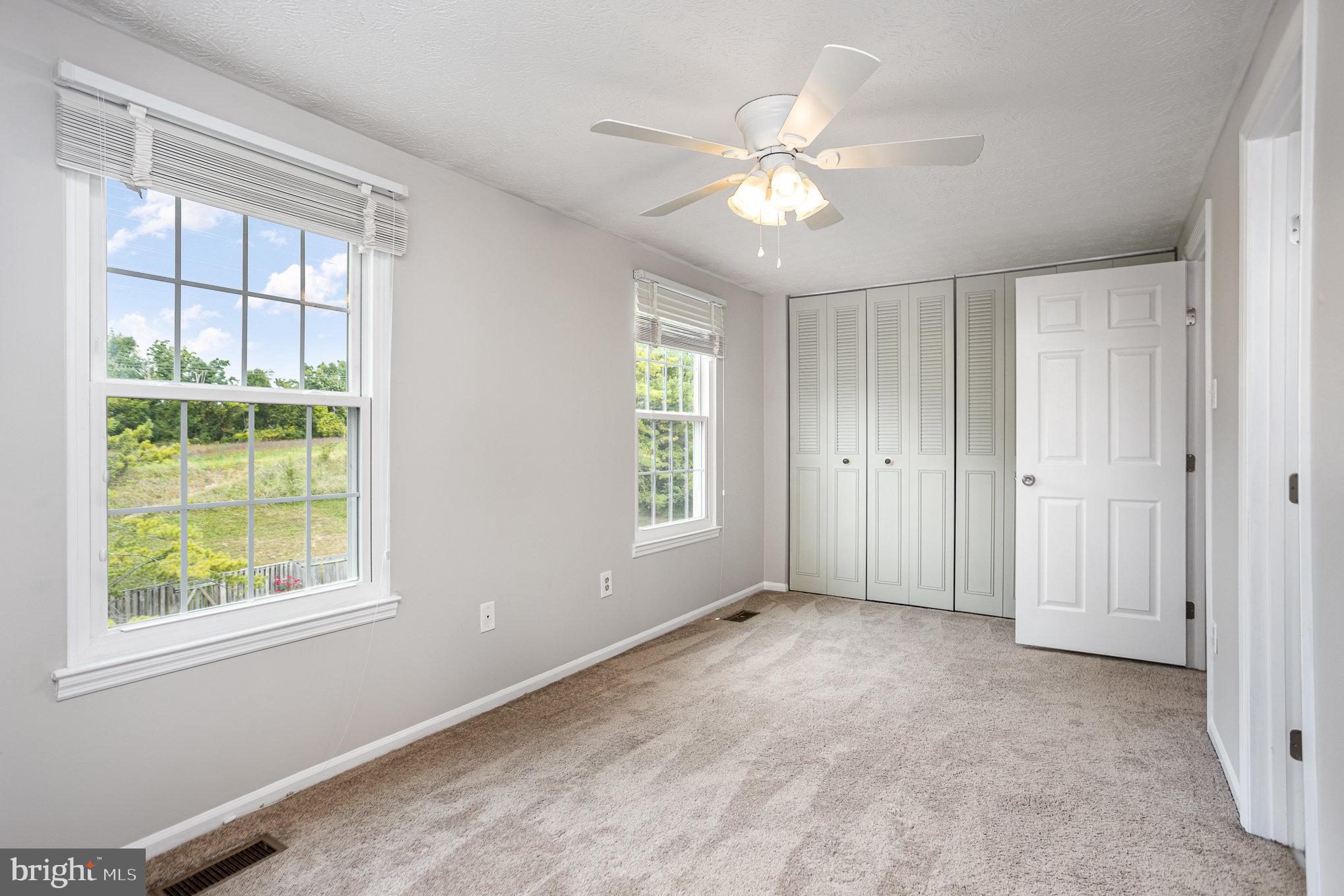 RIDGELYS CHOICE - Residential