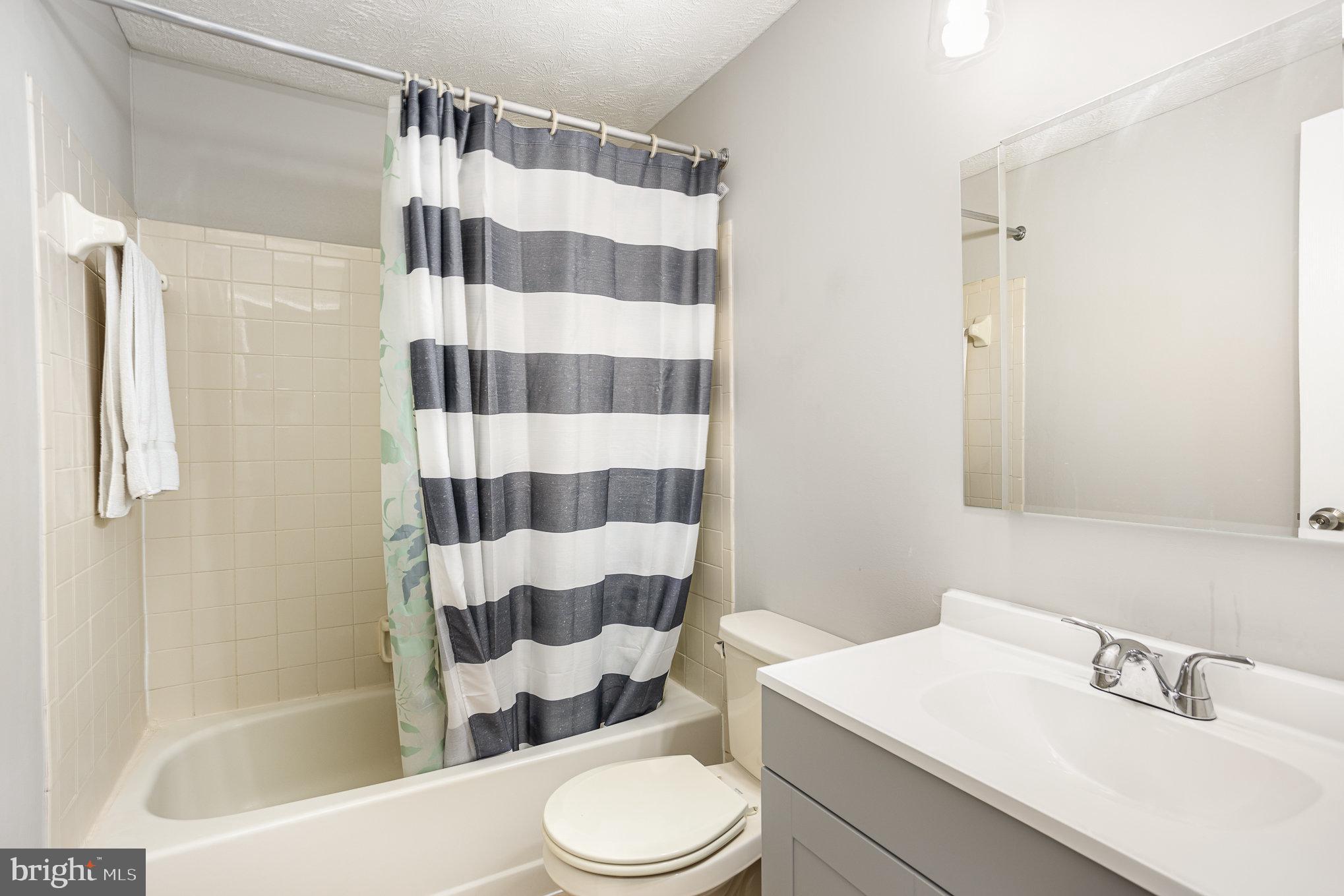 RIDGELYS CHOICE - Residential