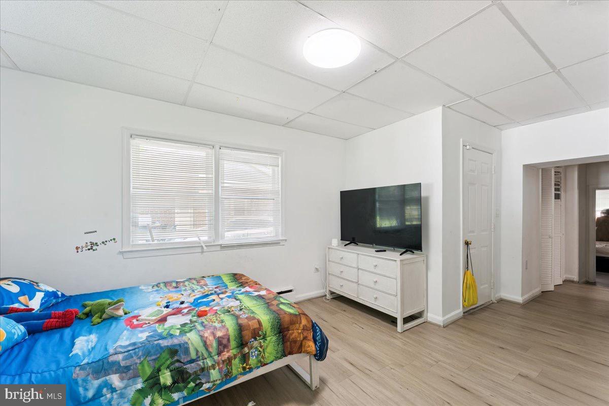 E L DAVIS - Residential