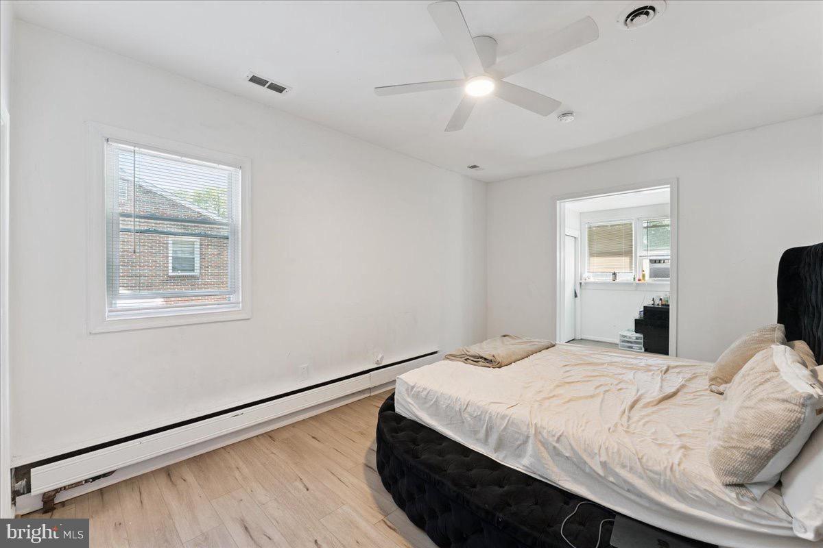 E L DAVIS - Residential