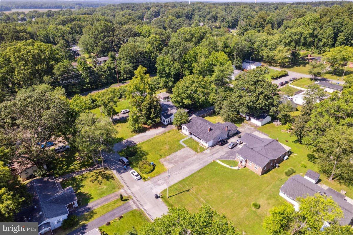 E L DAVIS - Residential