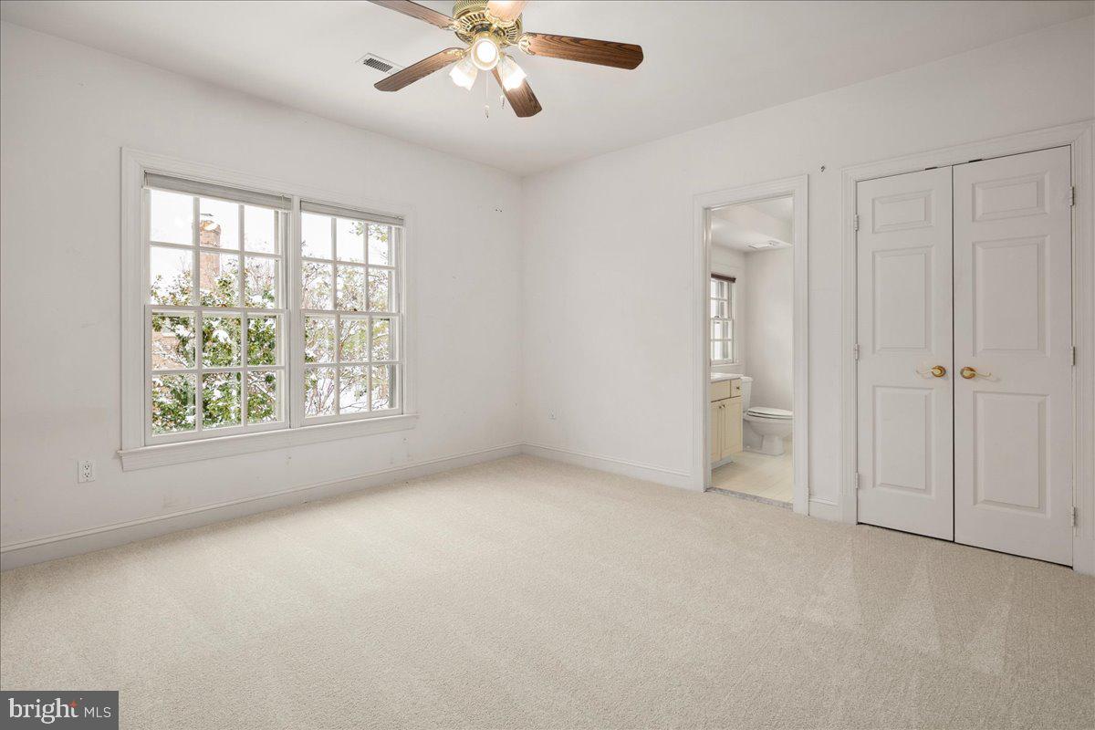 WASHINGTON WOODS POTOMAC - Residential