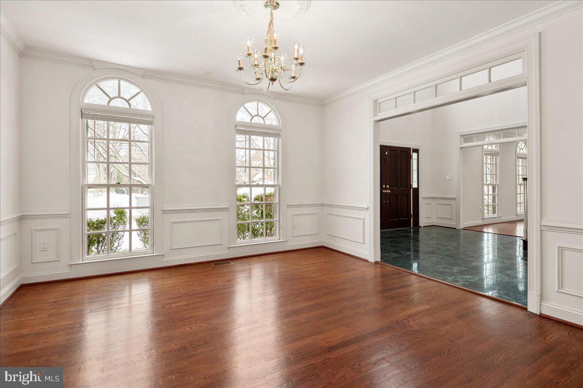 WASHINGTON WOODS POTOMAC - Residential