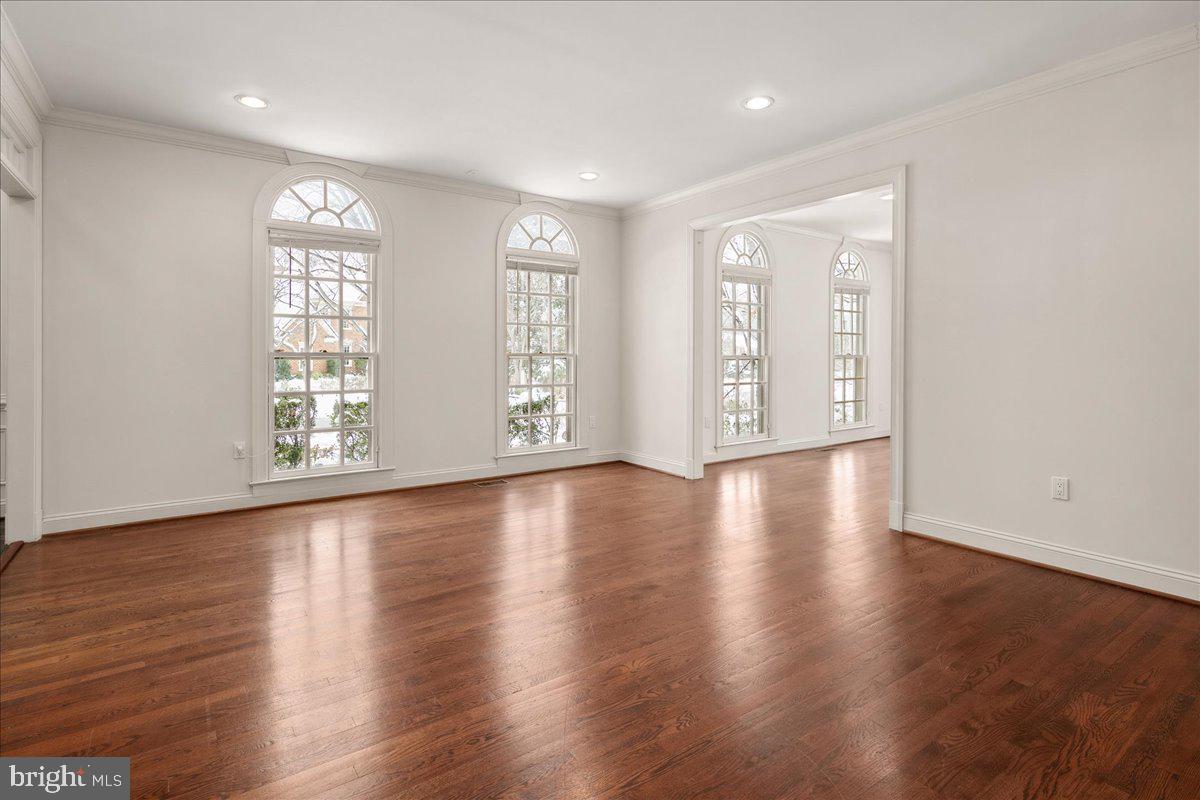 WASHINGTON WOODS POTOMAC - Residential