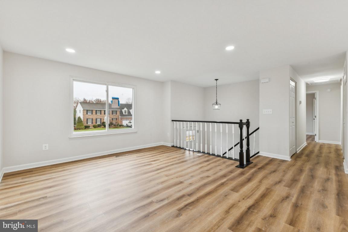 PLEASANT VALLEY - Residential