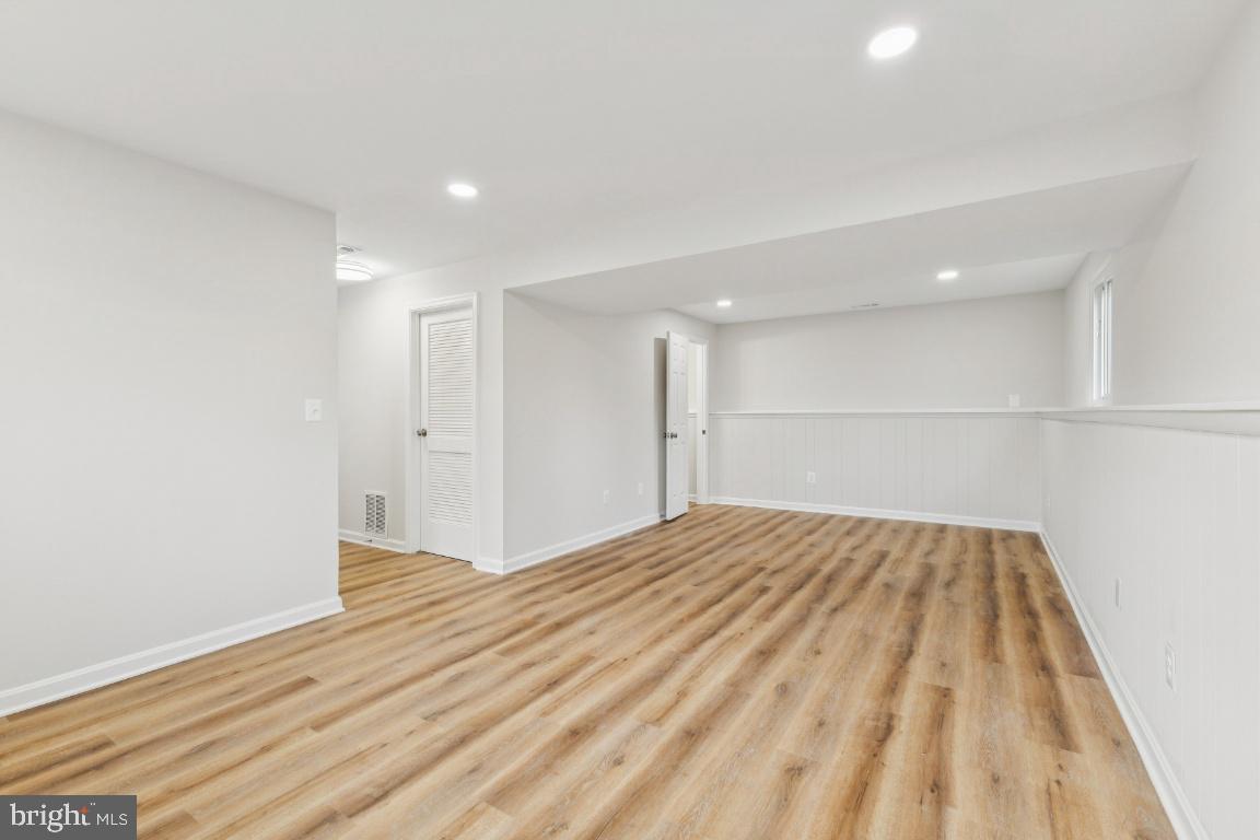 PLEASANT VALLEY - Residential