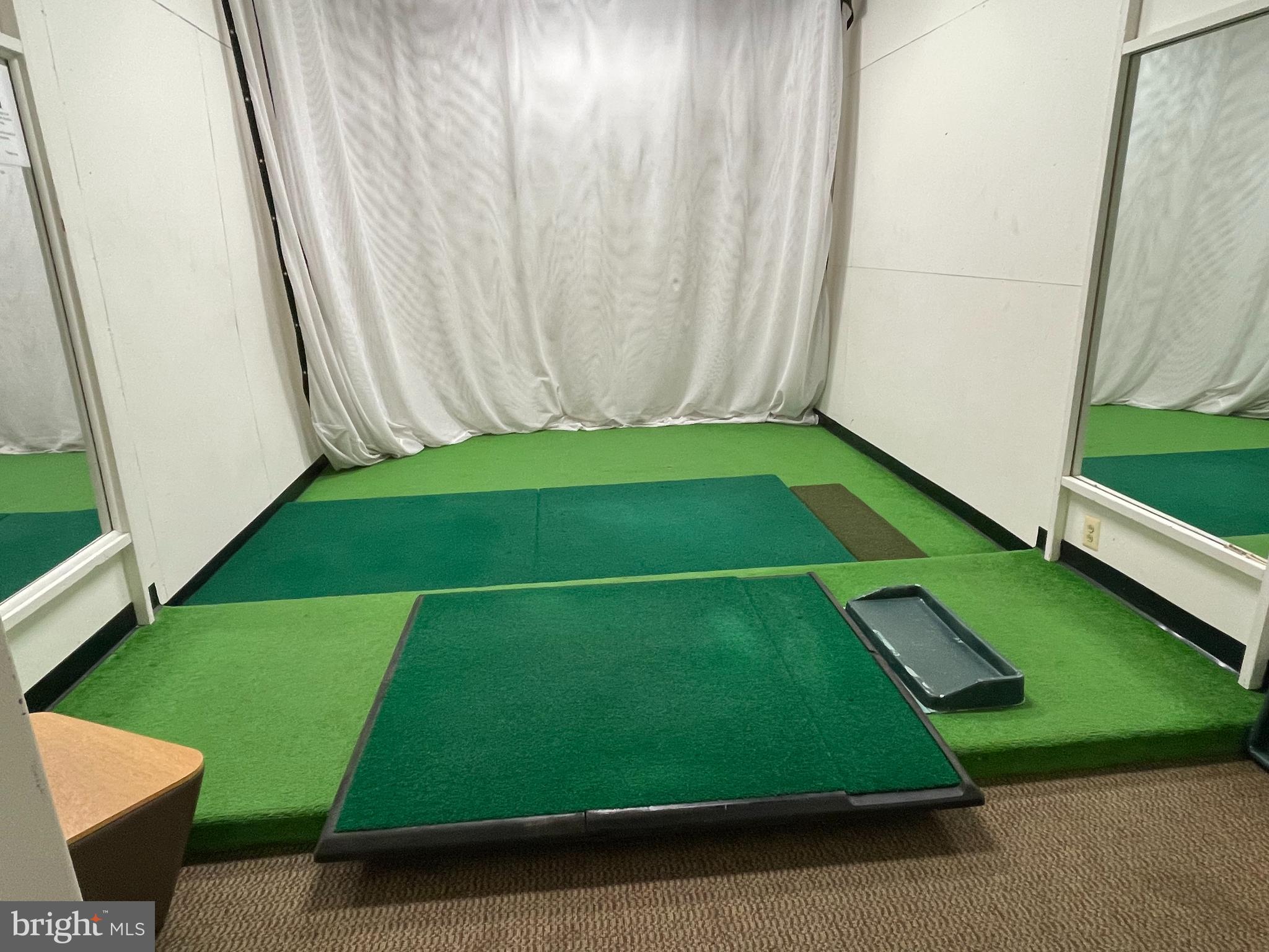 WATERGATE AT LANDMARK - Residential