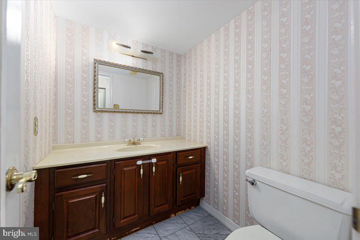 WATERGATE AT LANDMARK - Residential