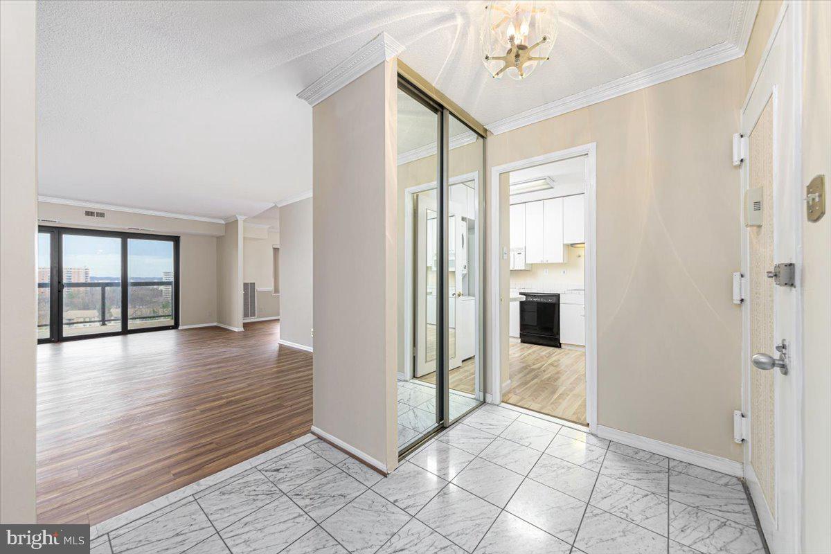 WATERGATE AT LANDMARK - Residential