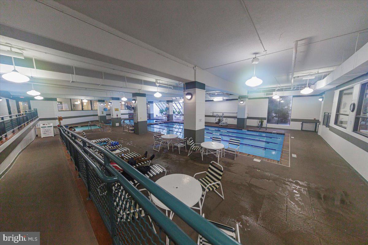 WATERGATE AT LANDMARK - Residential