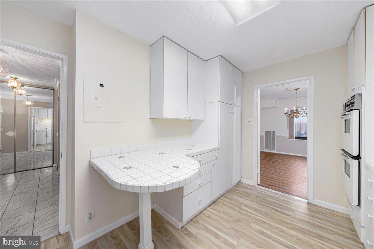 WATERGATE AT LANDMARK - Residential