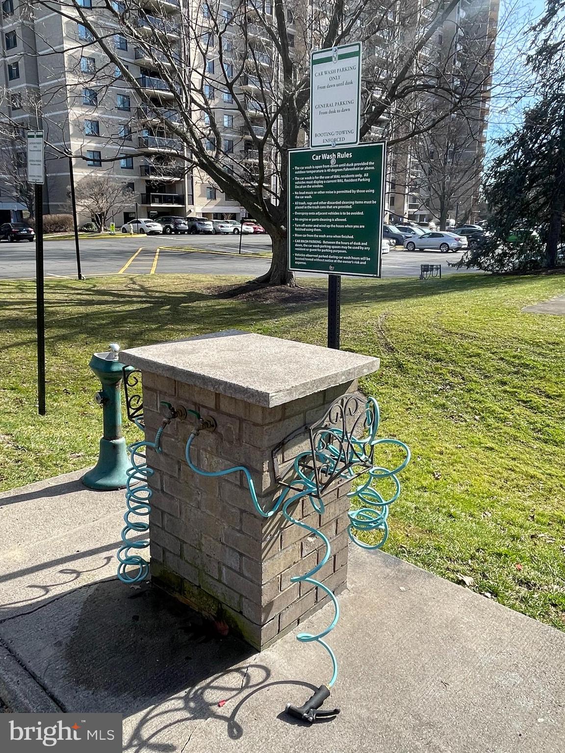 WATERGATE AT LANDMARK - Residential