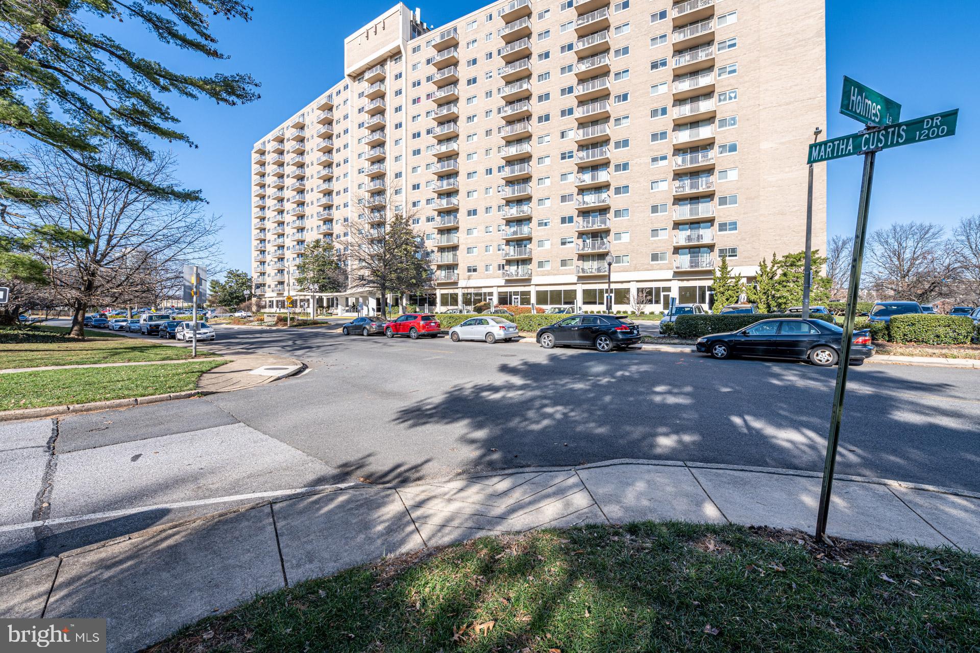 PARC EAST - Residential Lease