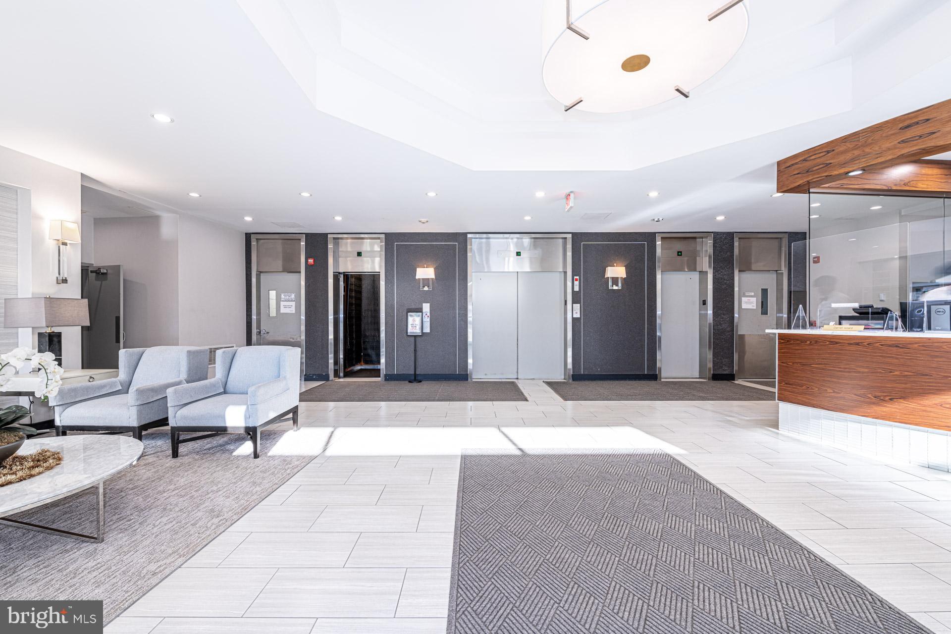 PARC EAST - Residential Lease