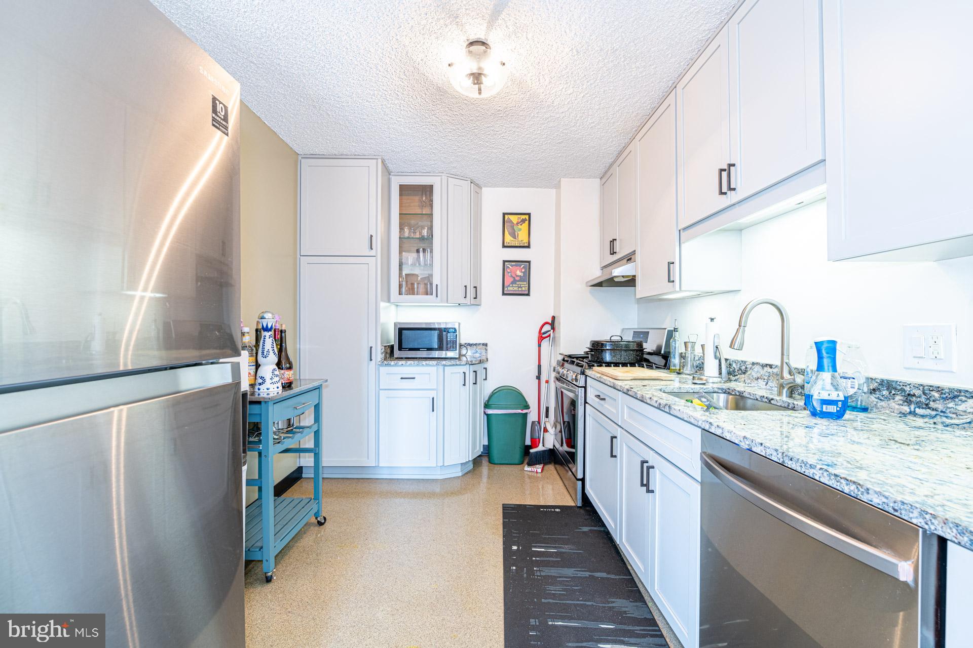 PARC EAST - Residential Lease