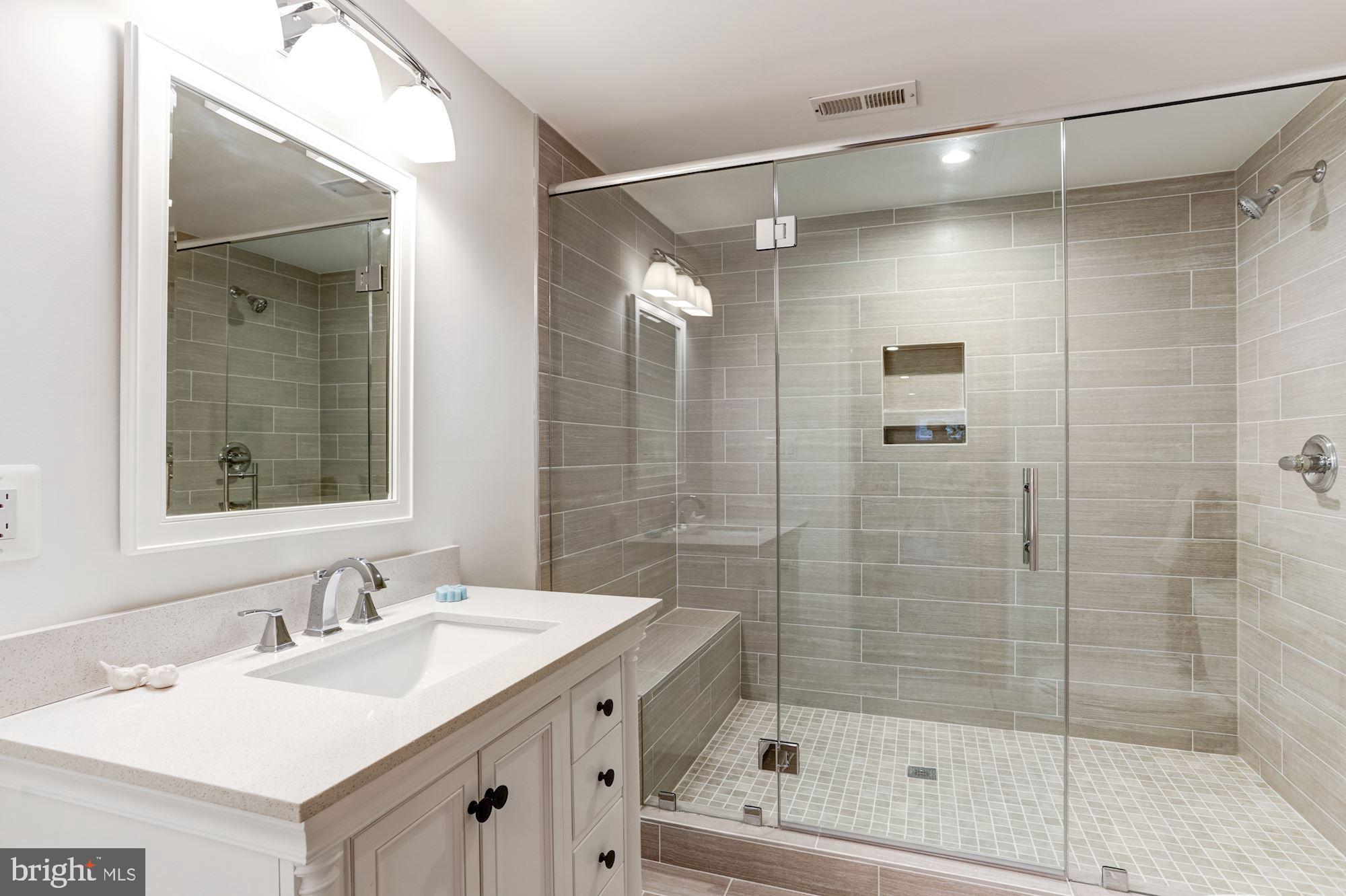 BAY RIDGE - Residential