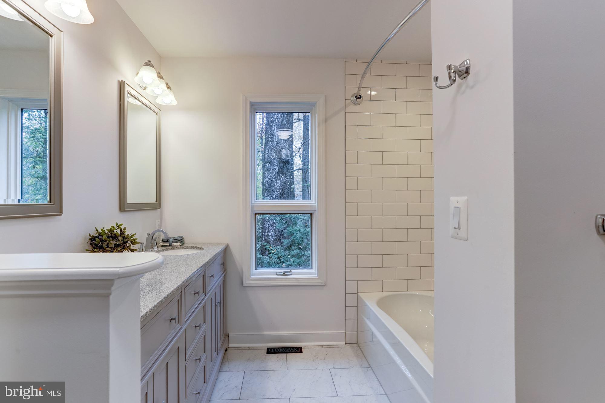 BAY RIDGE - Residential