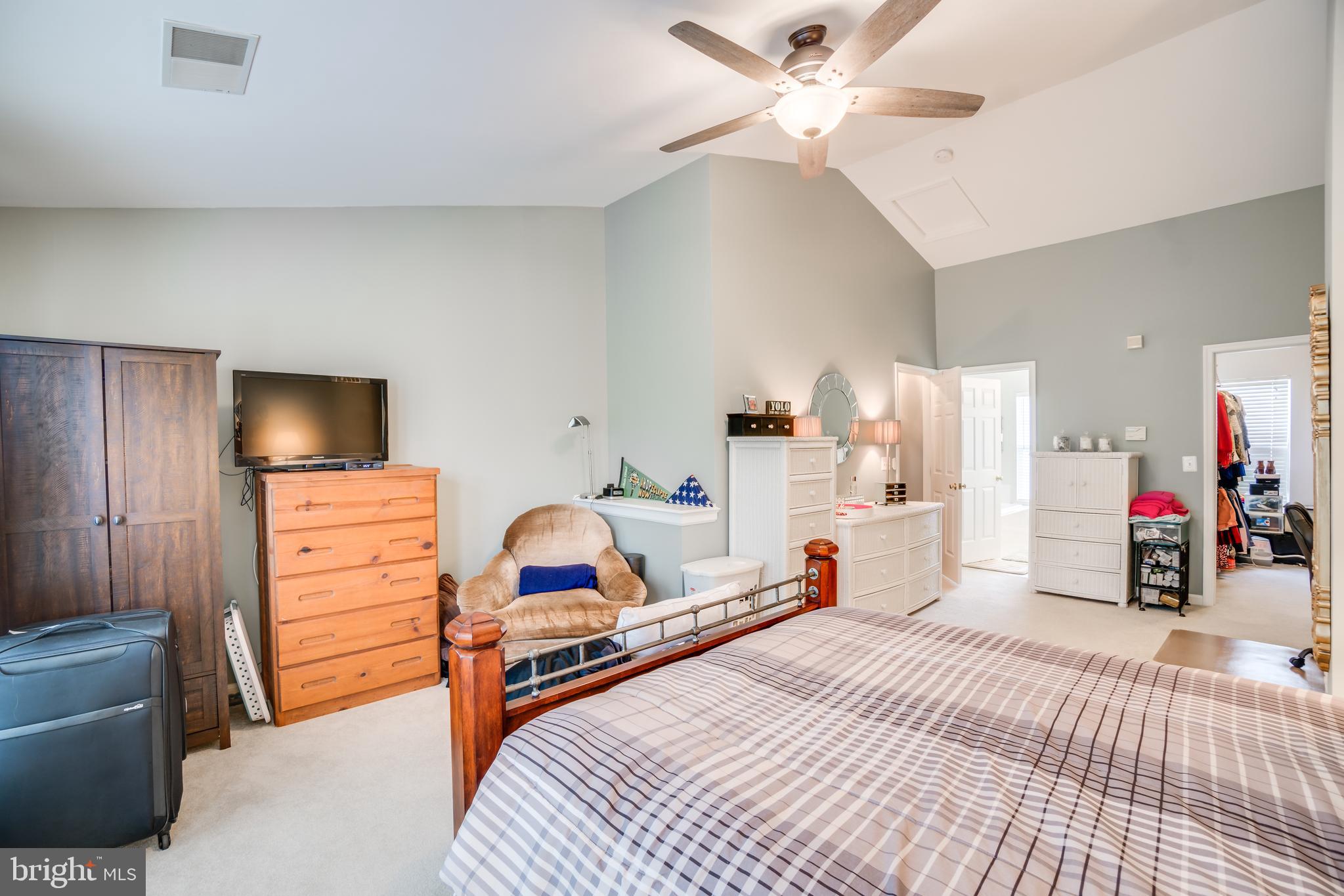 CEDAR LAKES - Residential Lease