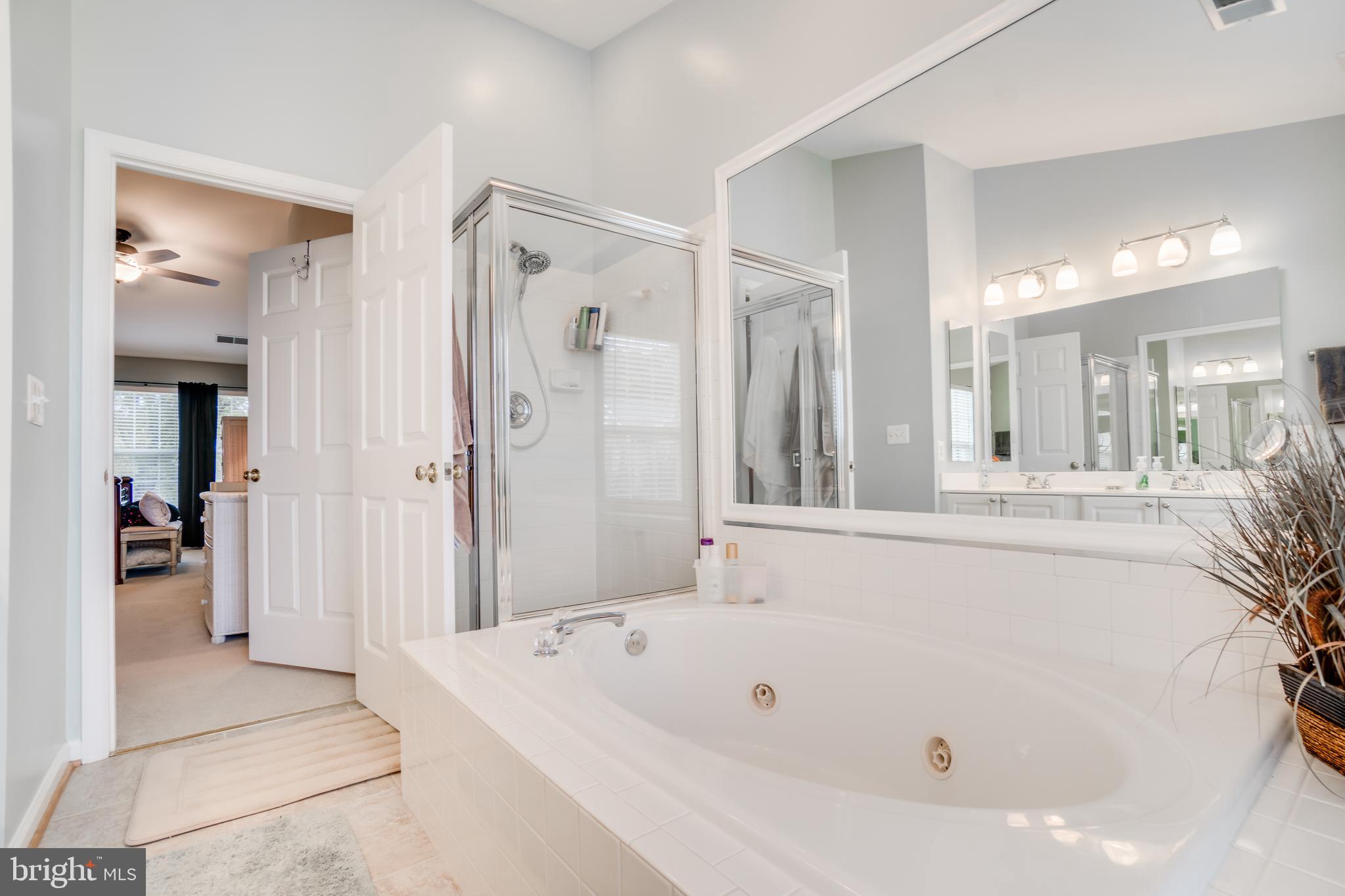 CEDAR LAKES - Residential Lease