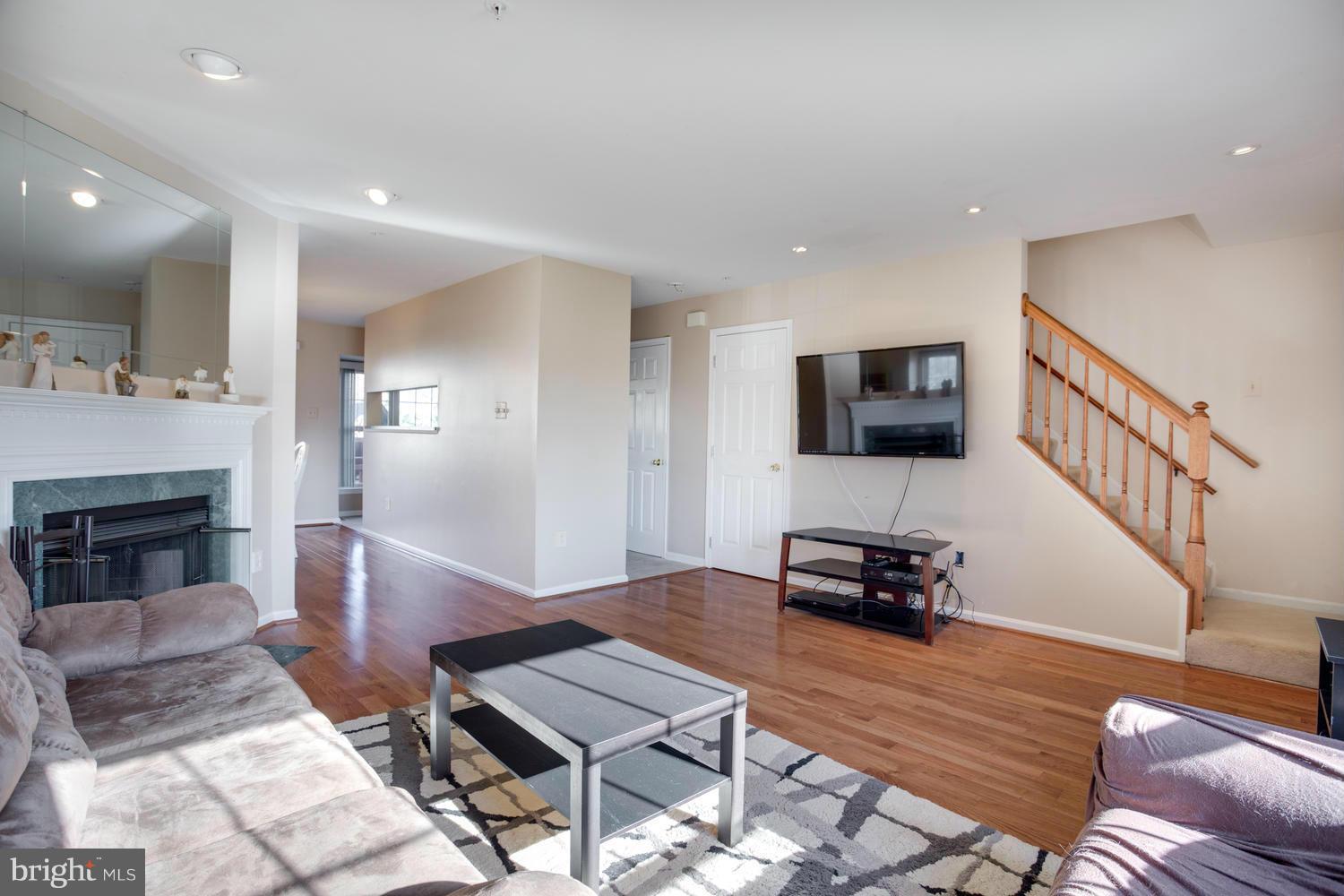 QUAIL RUN - Residential Lease