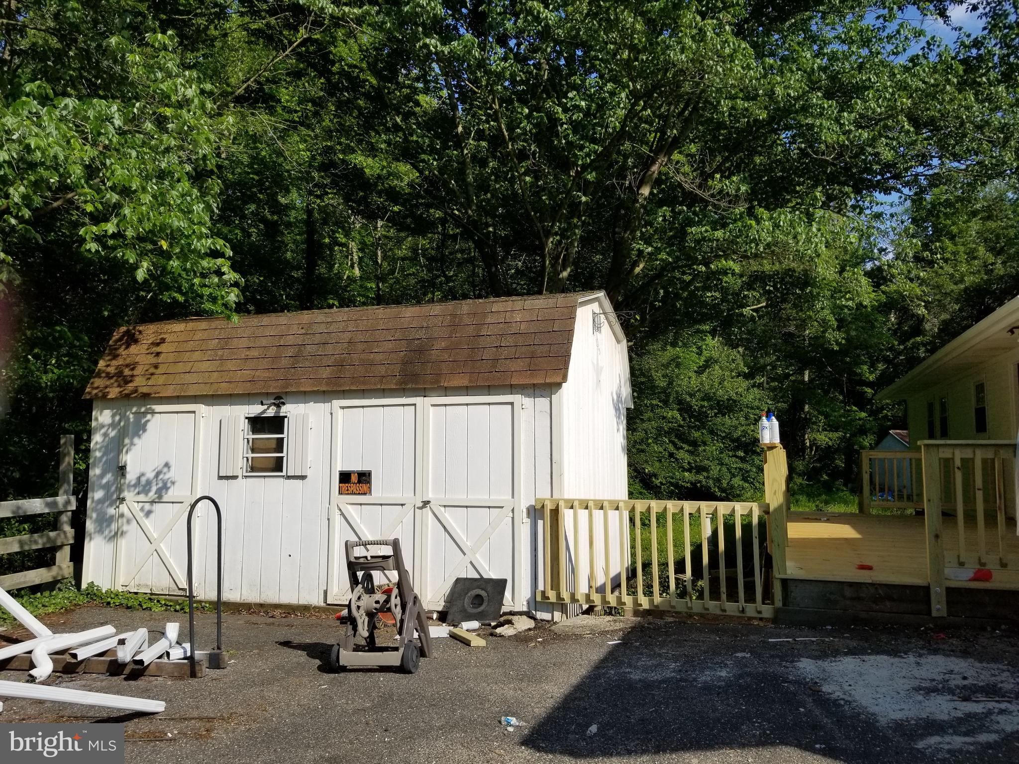 244 S GAME CREEK ROAD