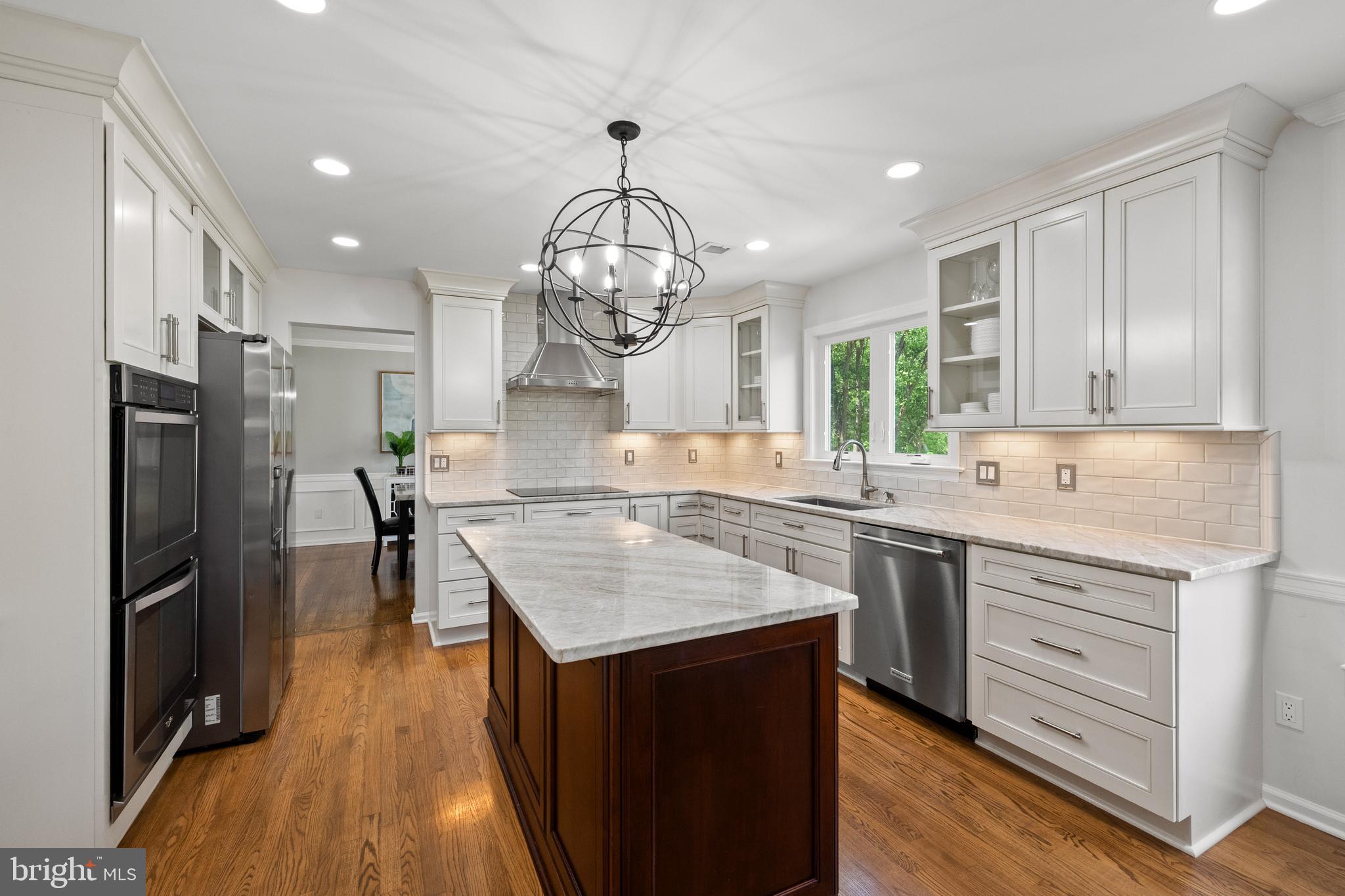 DRANESVILLE ESTATES - Residential