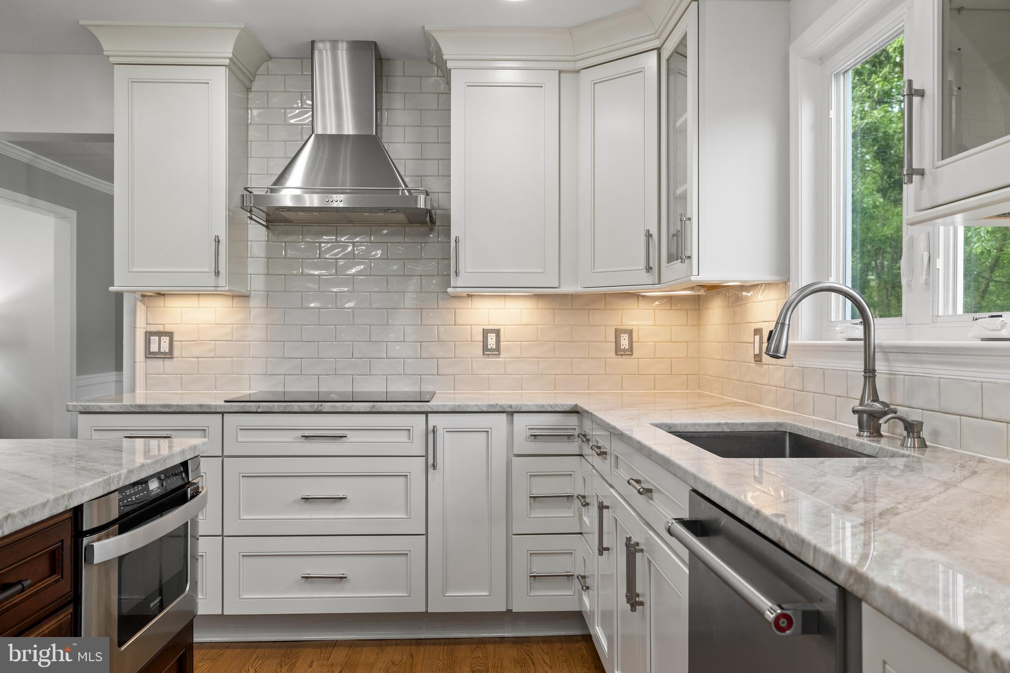 DRANESVILLE ESTATES - Residential