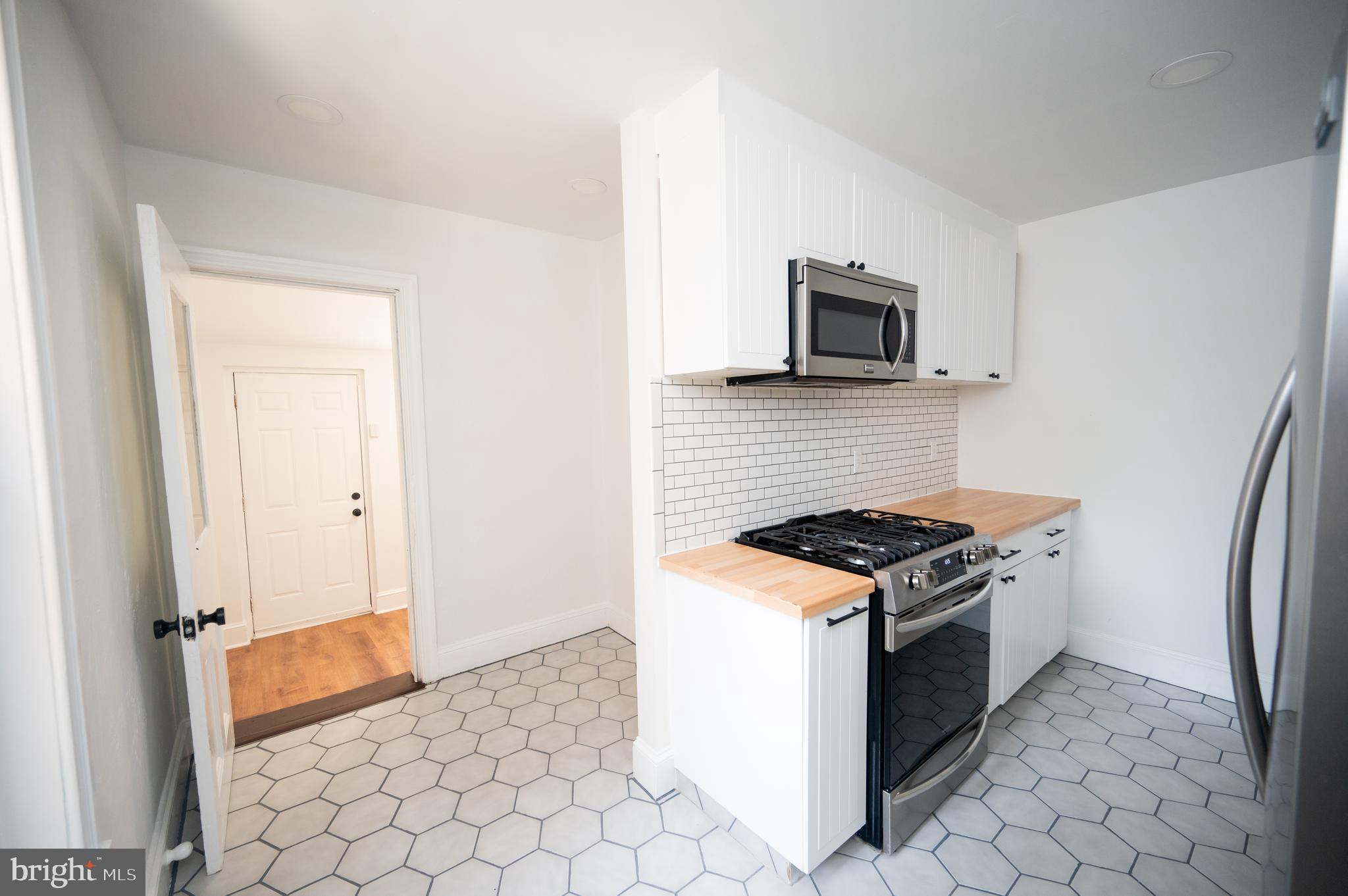 GERMANTOWN (EAST) - Residential