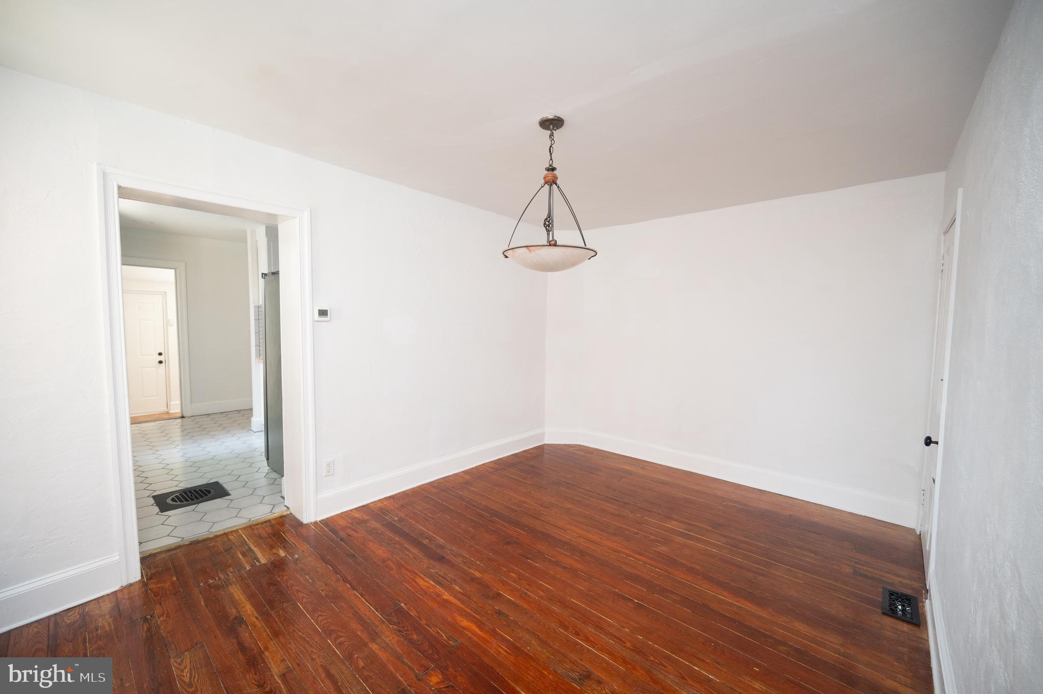 GERMANTOWN (EAST) - Residential