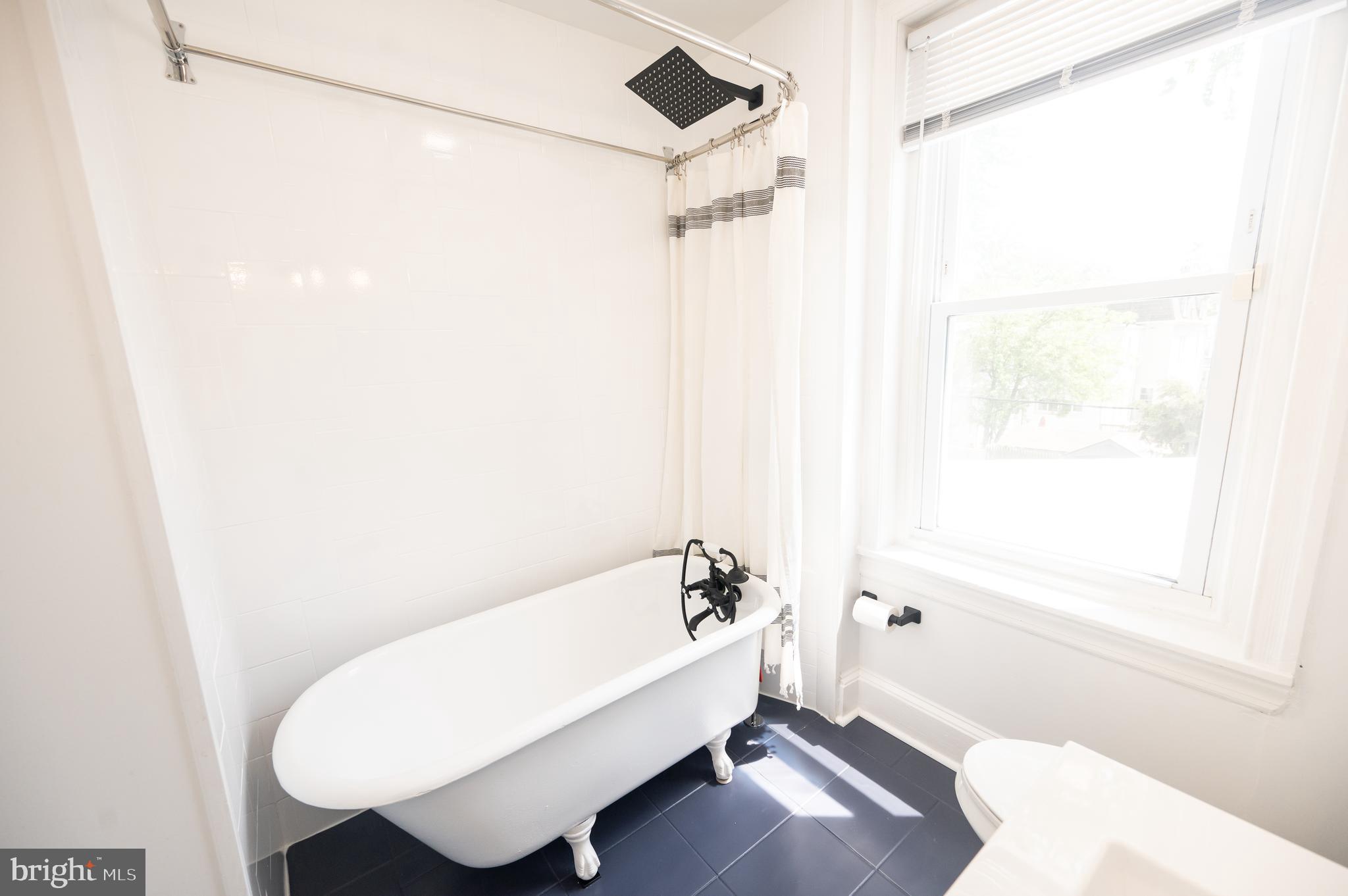 GERMANTOWN (EAST) - Residential