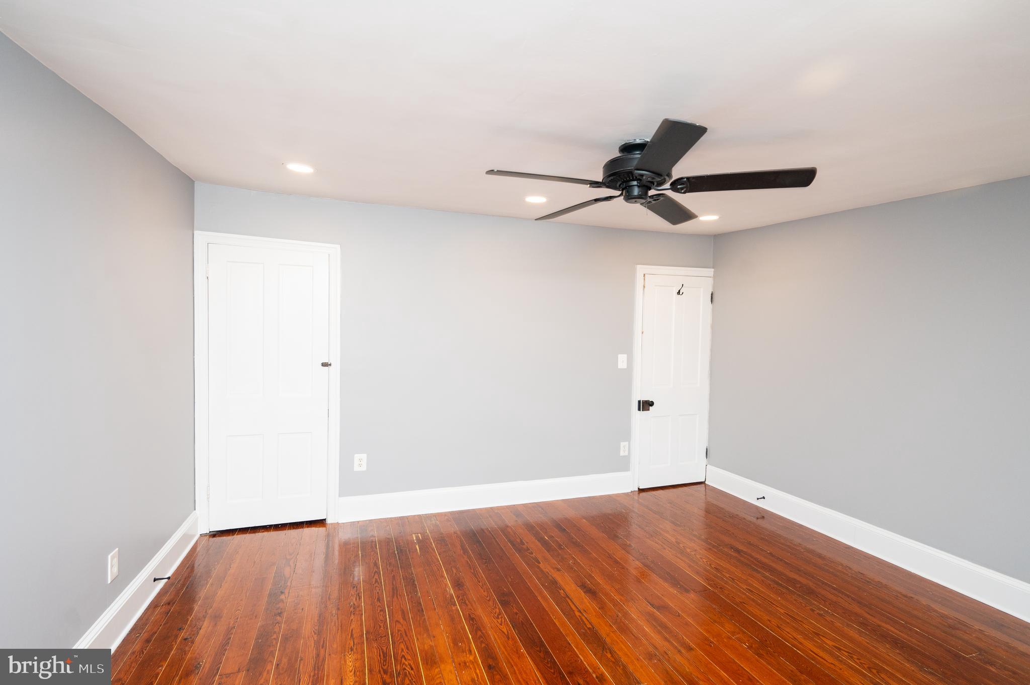 GERMANTOWN (EAST) - Residential