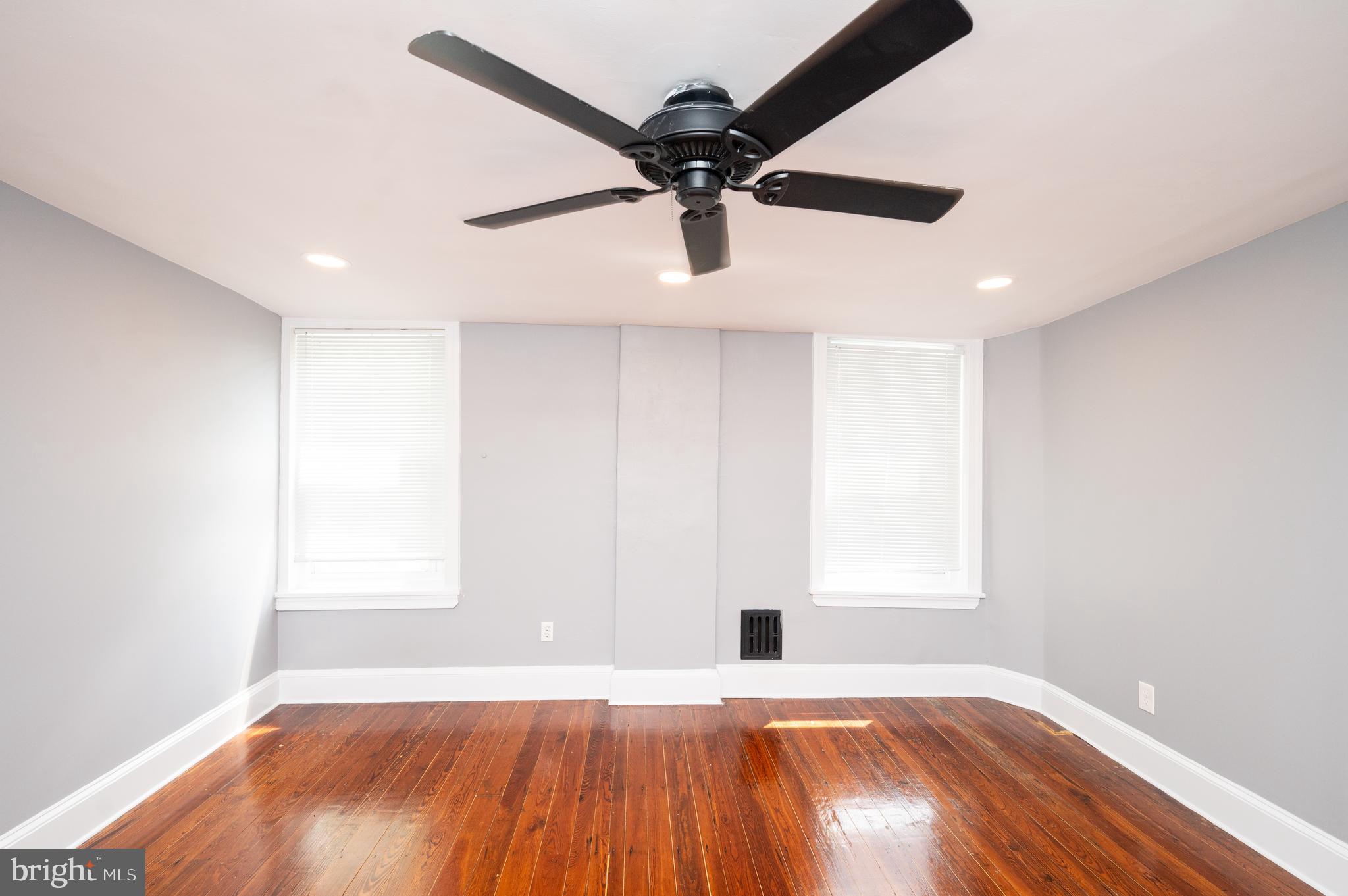 GERMANTOWN (EAST) - Residential