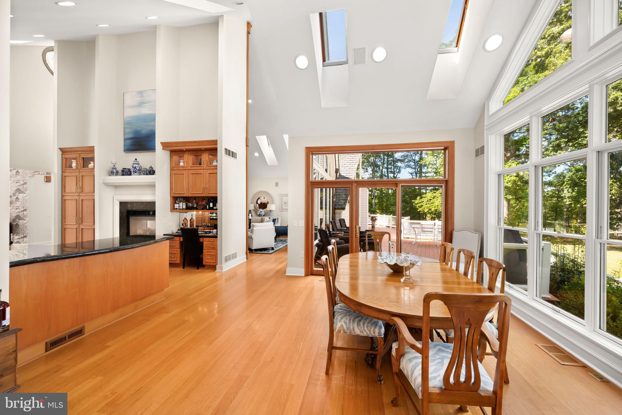 BENNETT POINT - Residential