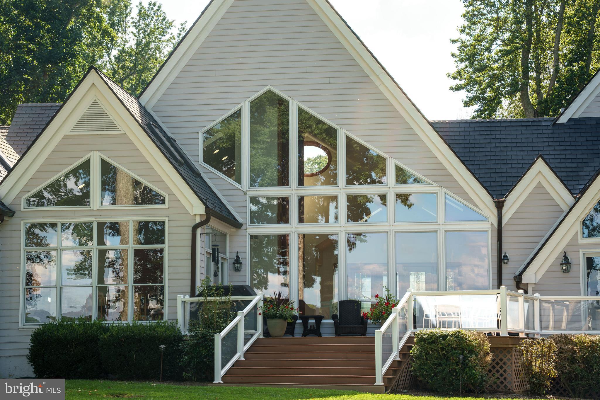 BENNETT POINT - Residential