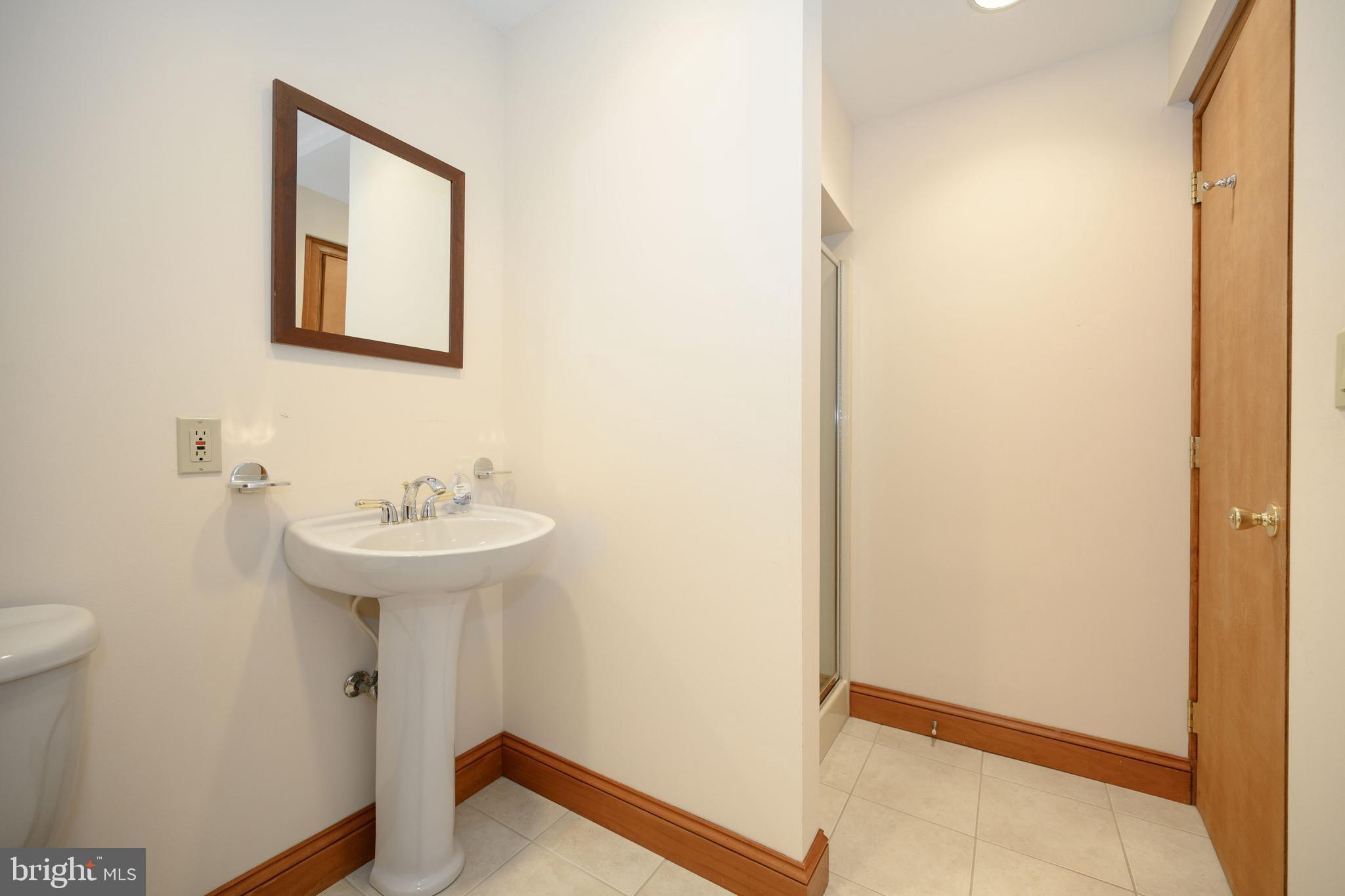 BENNETT POINT - Residential