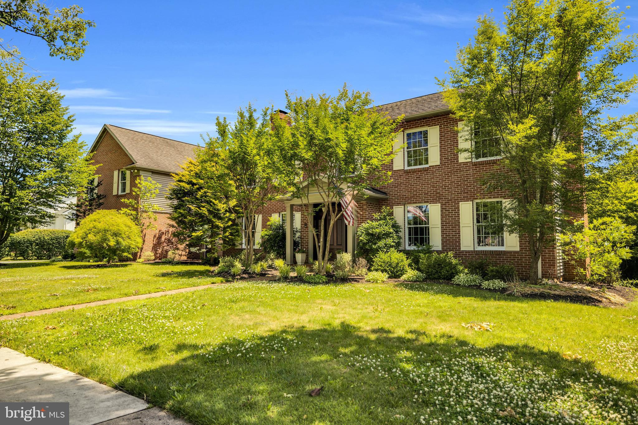 1800 READING BOULEVARD