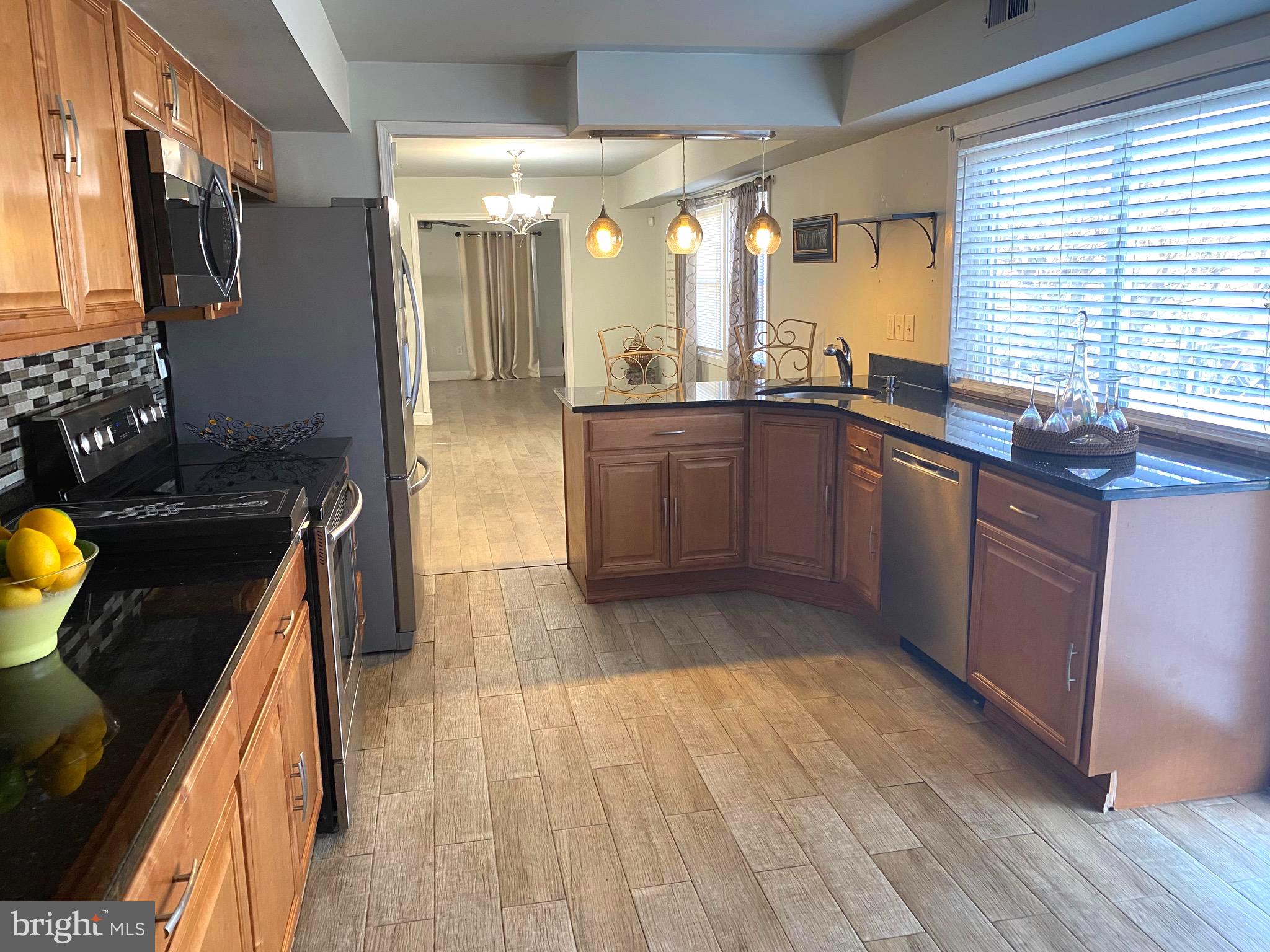 POINTER RIDGE - Residential