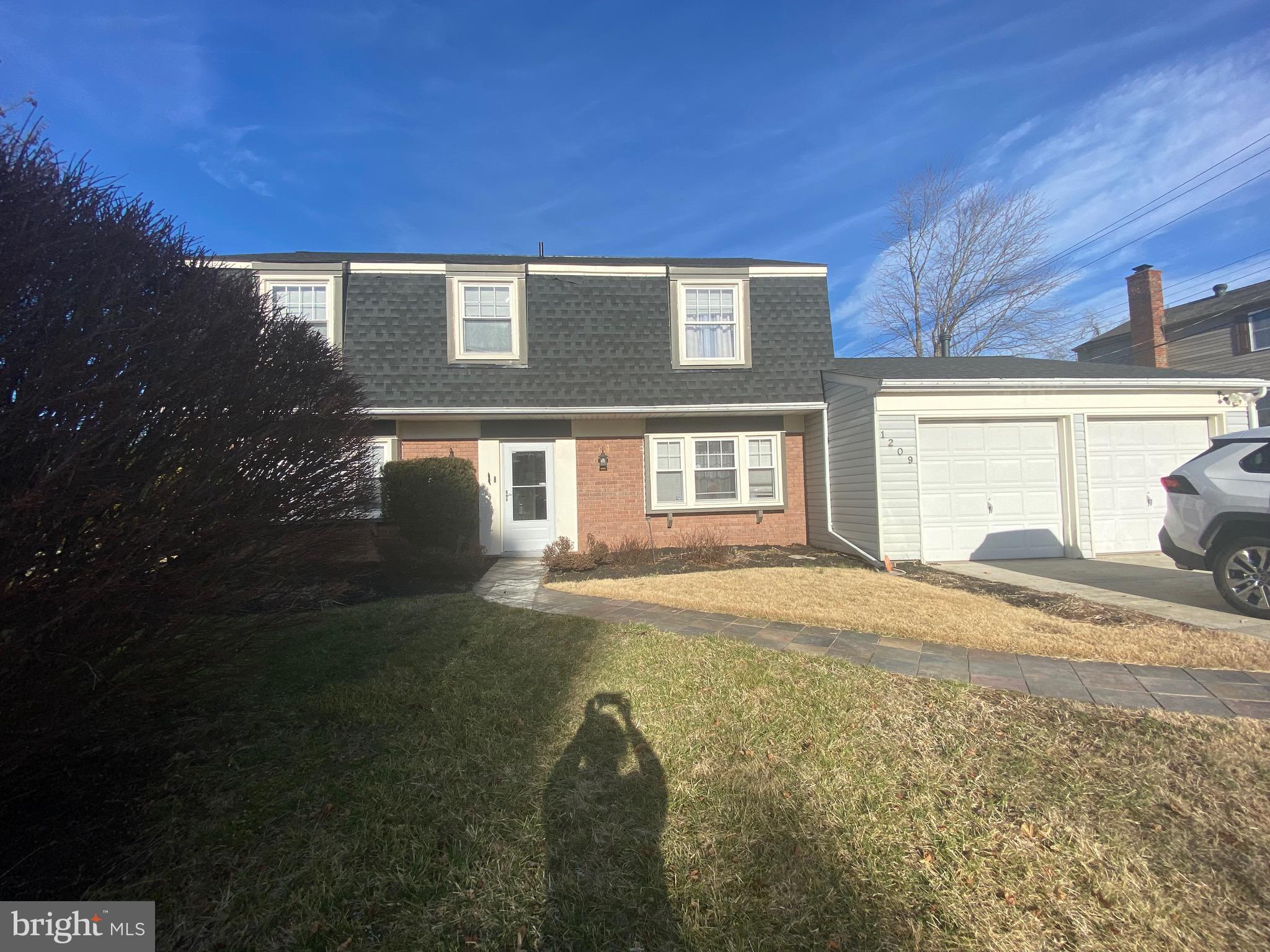 POINTER RIDGE - Residential