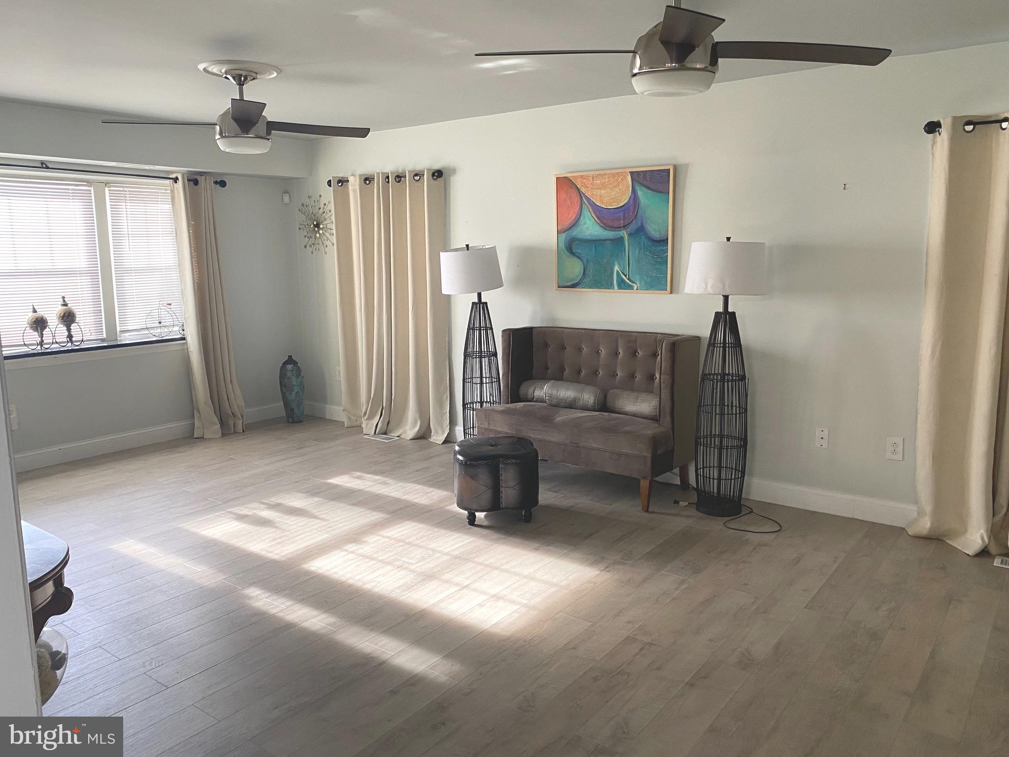 POINTER RIDGE - Residential