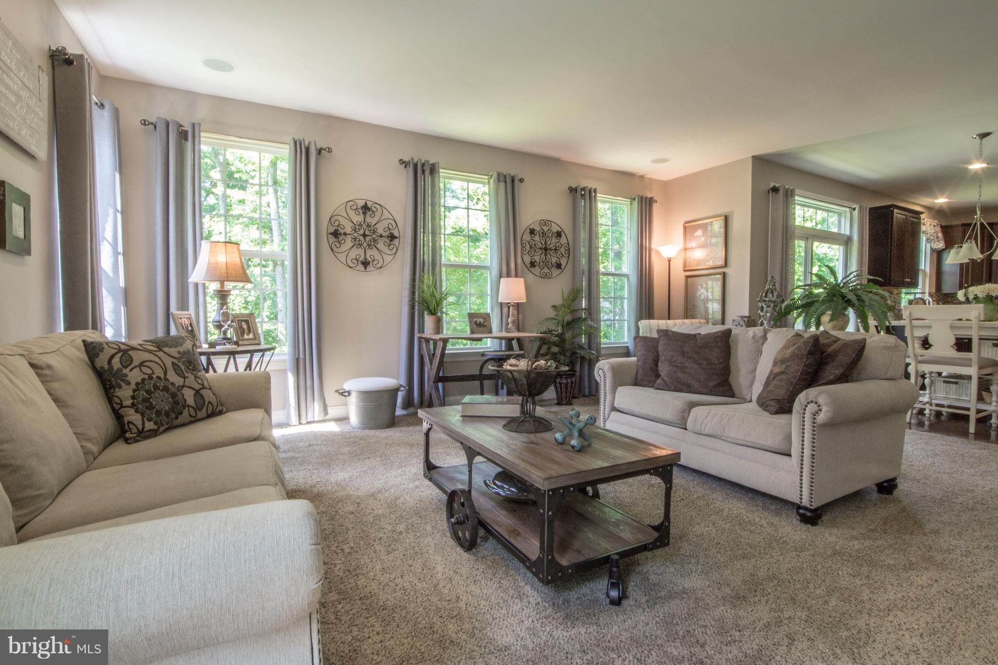 PATRIOTS GLEN - Residential