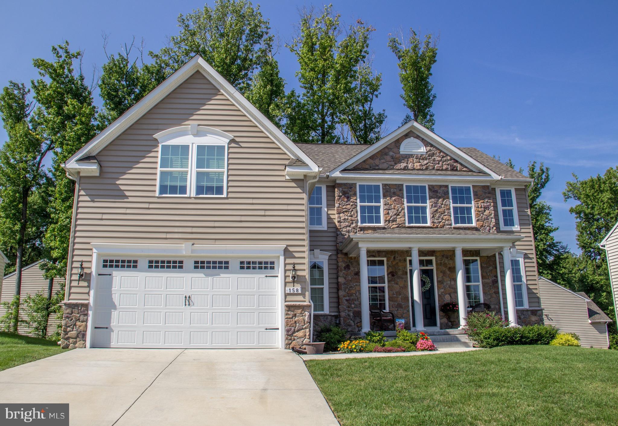 PATRIOTS GLEN - Residential